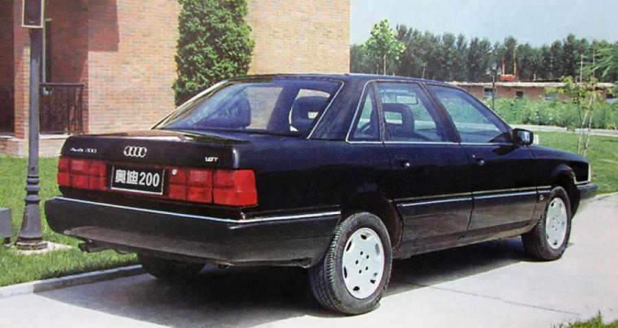  Audi 200 1996 года  (CN) (фото 5 из 14)